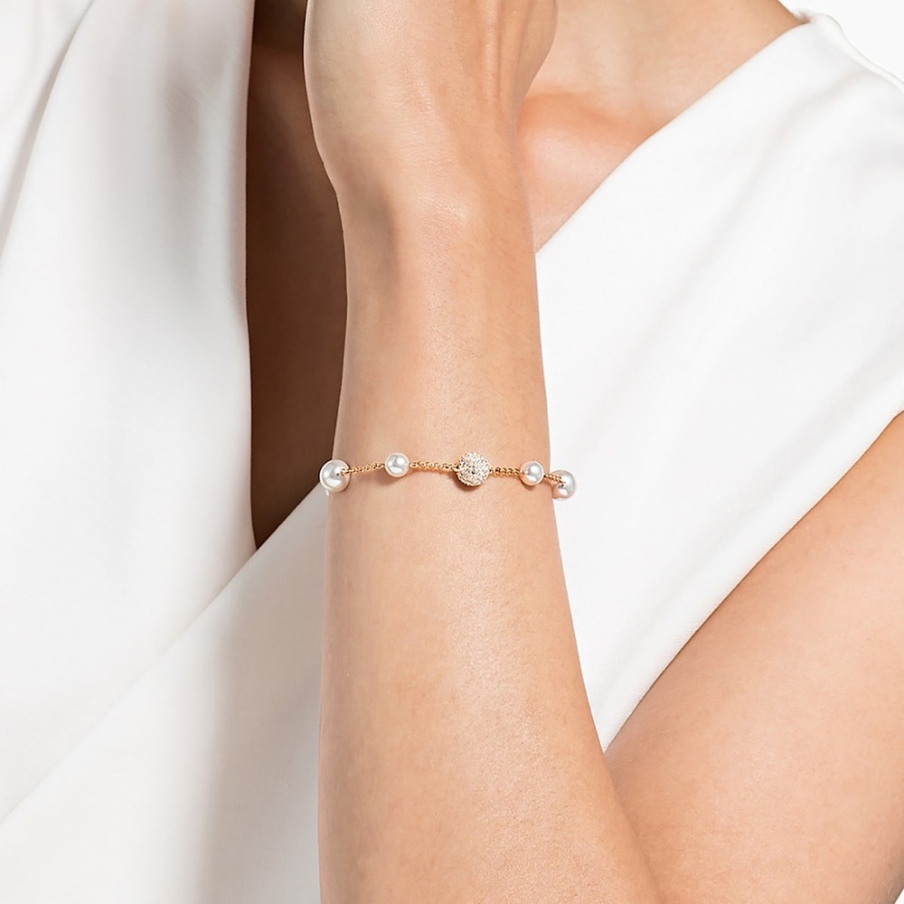 Brand new Swarovski crystal pearl bracelet